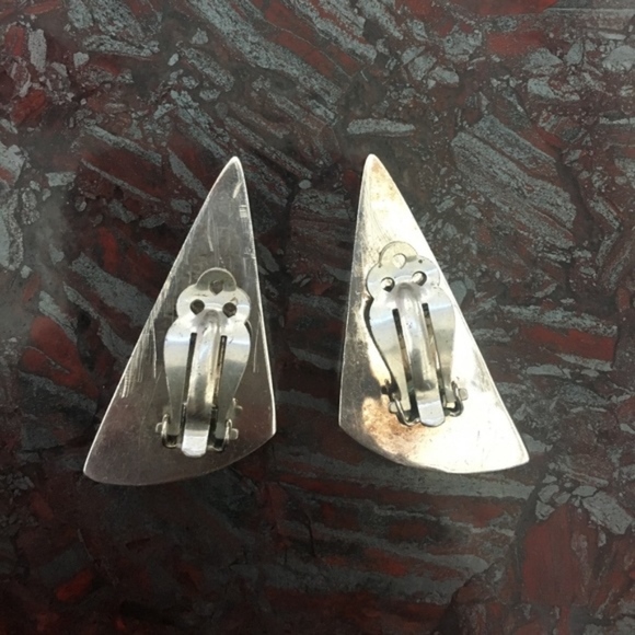 Triangular Black and Sterling Silver Clip Ons - Picture 2 of 2